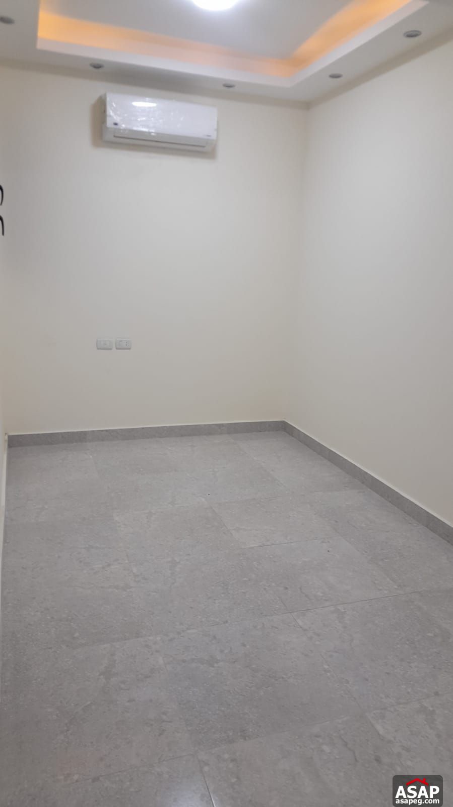 Semi Furnished Apartment for Rent in Eastown