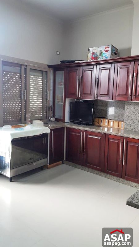 Villa with Garden for Rent in Allegria Villa with Garden for Rent in Allegria