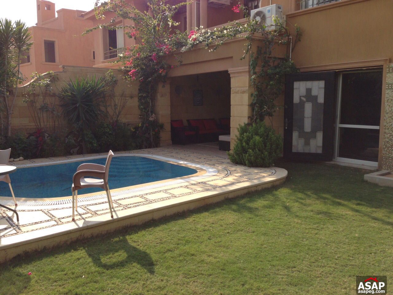 Twin House with Swimming Pool for Rent in Bellagio Twin House with Swimming Pool for Rent in Bellagio