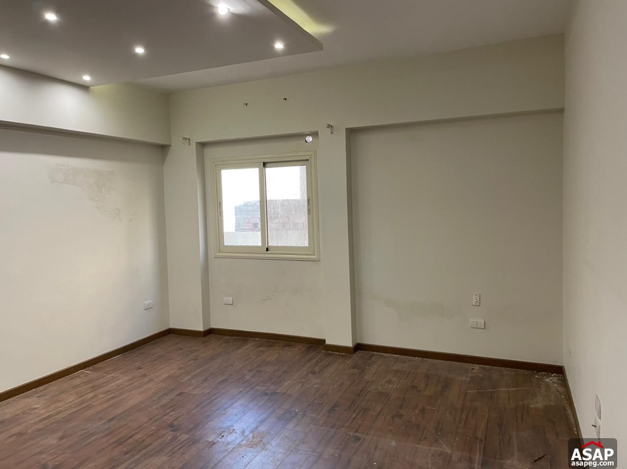 Finished Duplex for Sale in West Golf Finished Duplex for Sale in West Golf