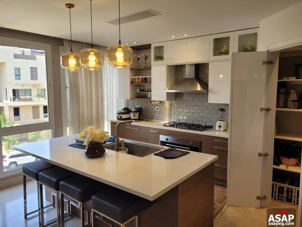 Triplex for Rent in Eastown Sodic Triplex for Rent in Eastown Sodic