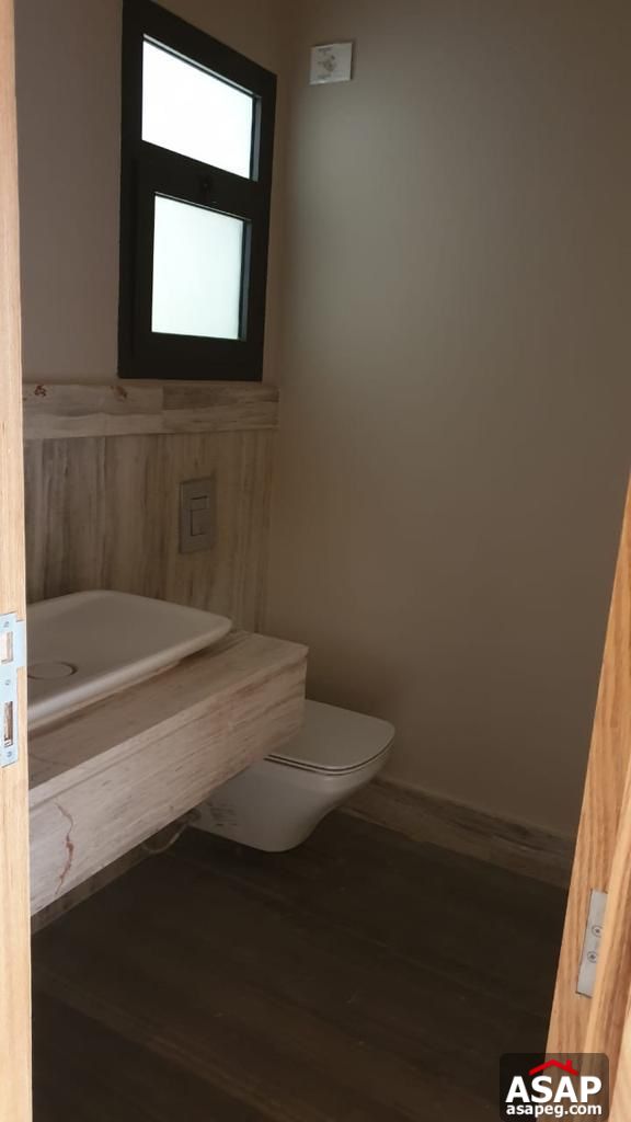 Rent Ground Floor in Eastown Compound