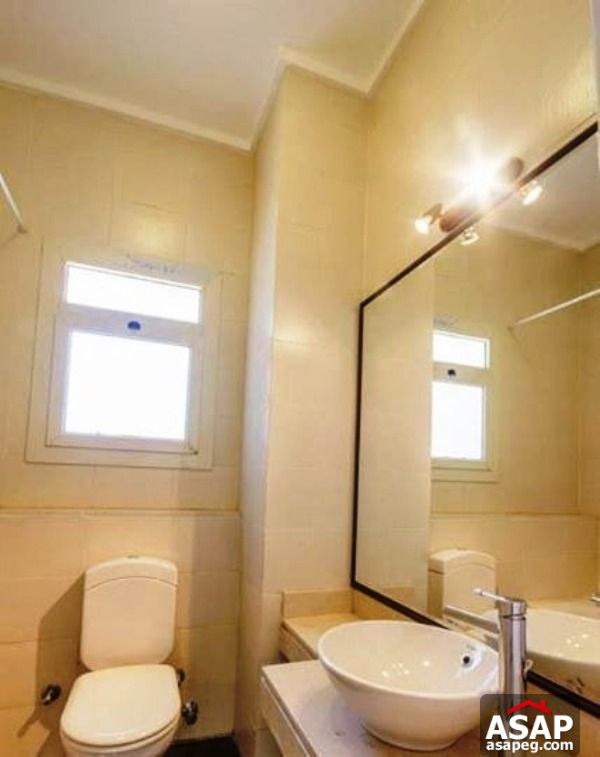 Studio with Garden for Rent in the Village Studio with Garden for Rent in the Village