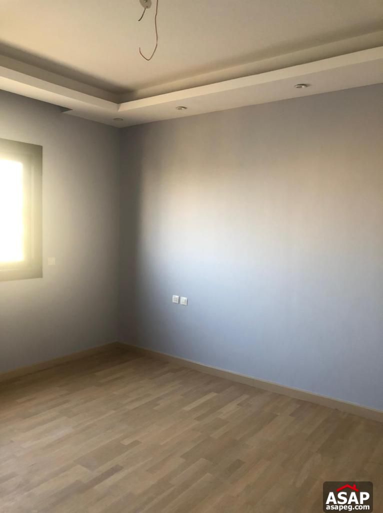 Furnished Apartment for Rent in Mivida Emaar