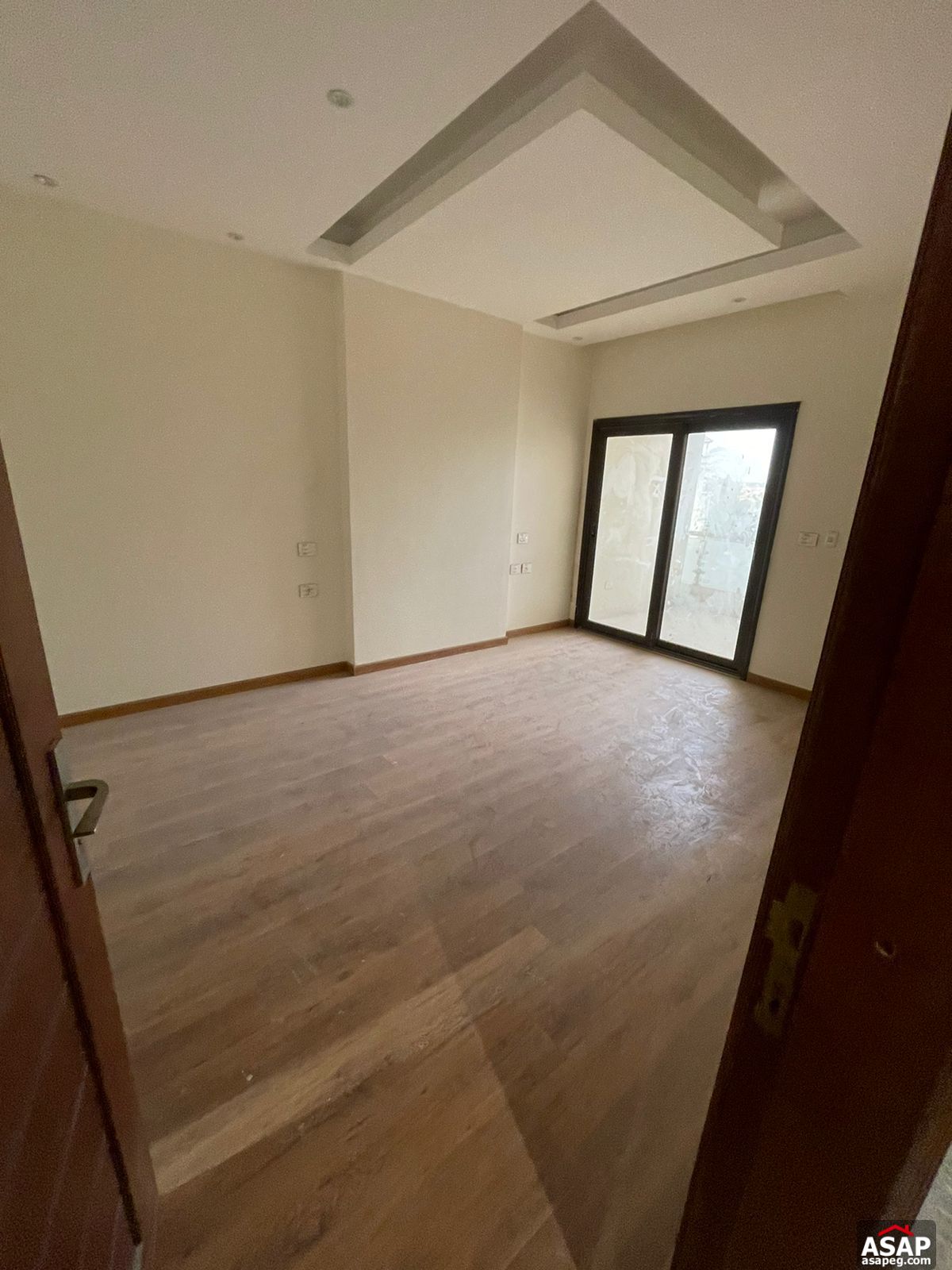 Apartment for Sale in Les Rois Apartment for Sale in Les Rois