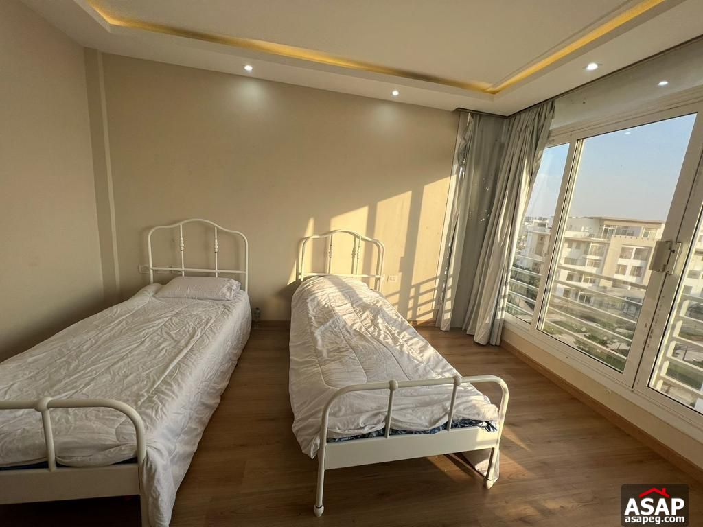 Furnished Apartment for Rent in Hyde Park