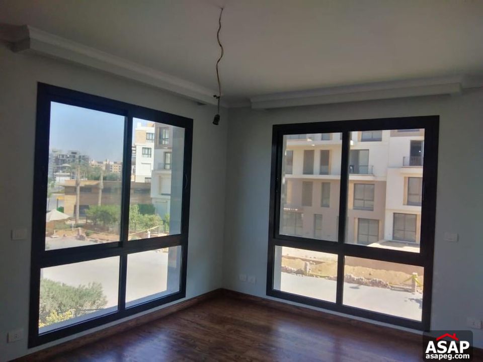 Duplex with Garden for Rent in Eastown