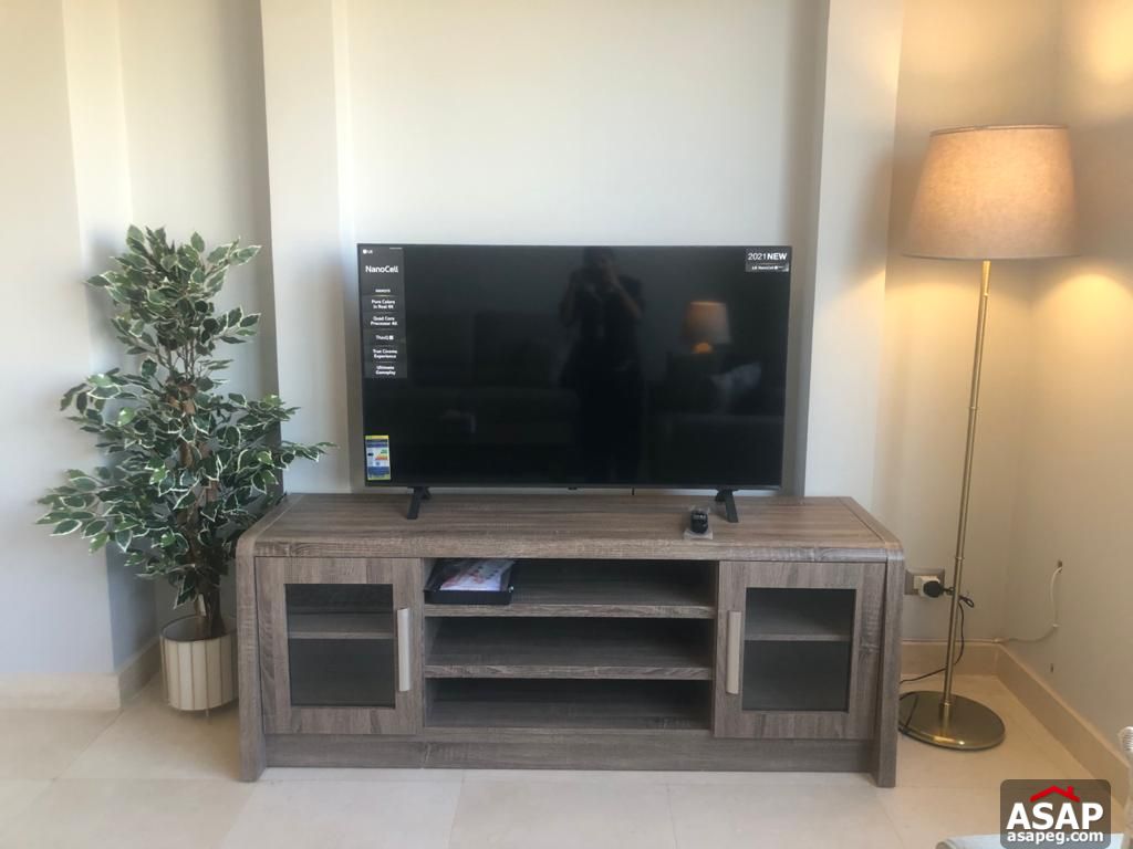 Furnished Studio for Rent in Village Gate