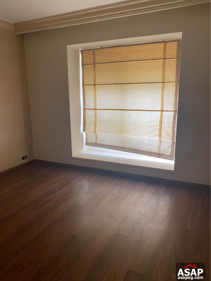 Town House for Rent in Palm Hills Compound