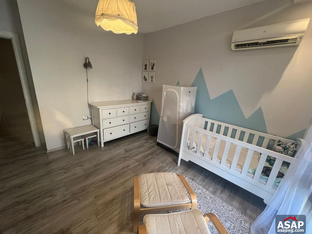 Duplex with Garden for Rent Eastown