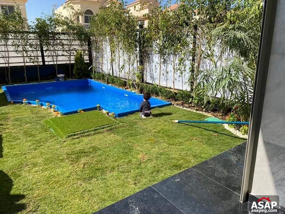 Villa for Rent in Hyde Park Compound