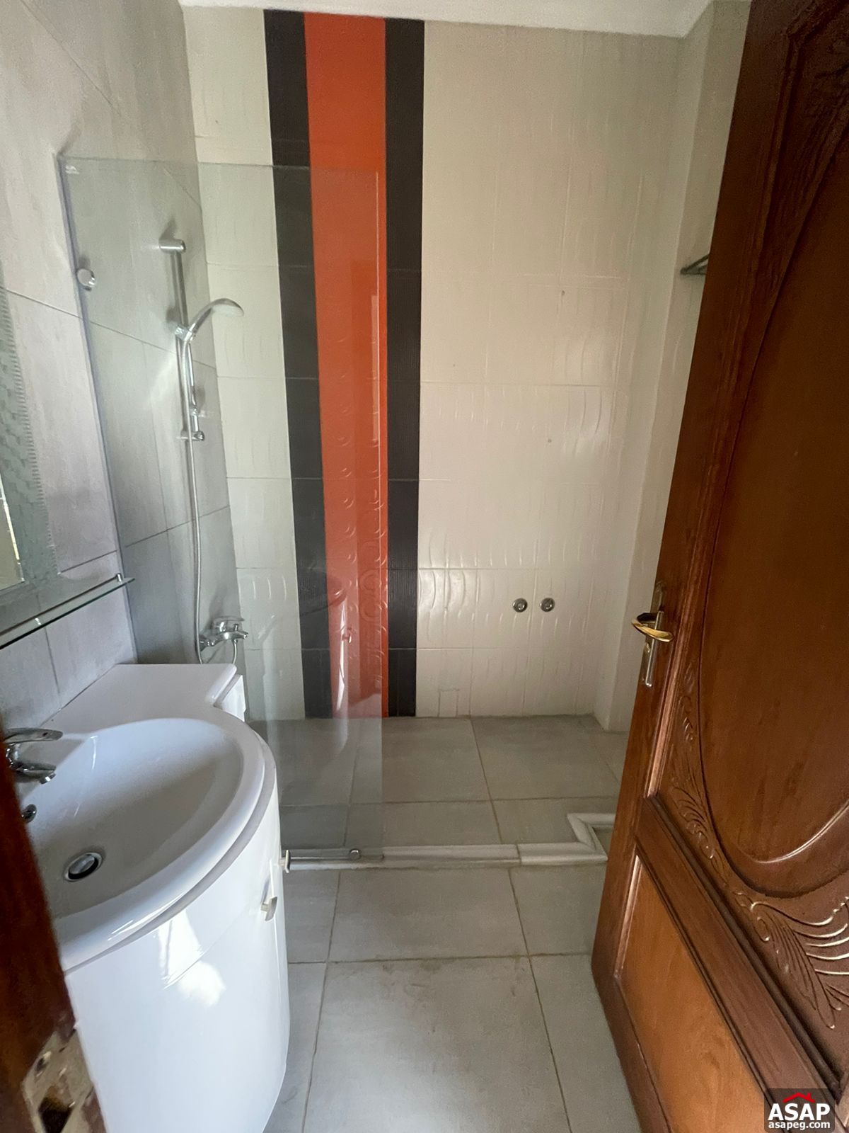 Stand Alone with Swimming Pool for Rent in Katameya Heights Stand Alone with Swimming Pool for Rent in Katameya Heights