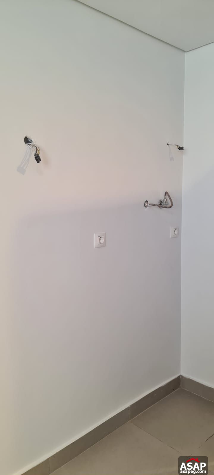 Apartment with Pool View for Rent in Mivida