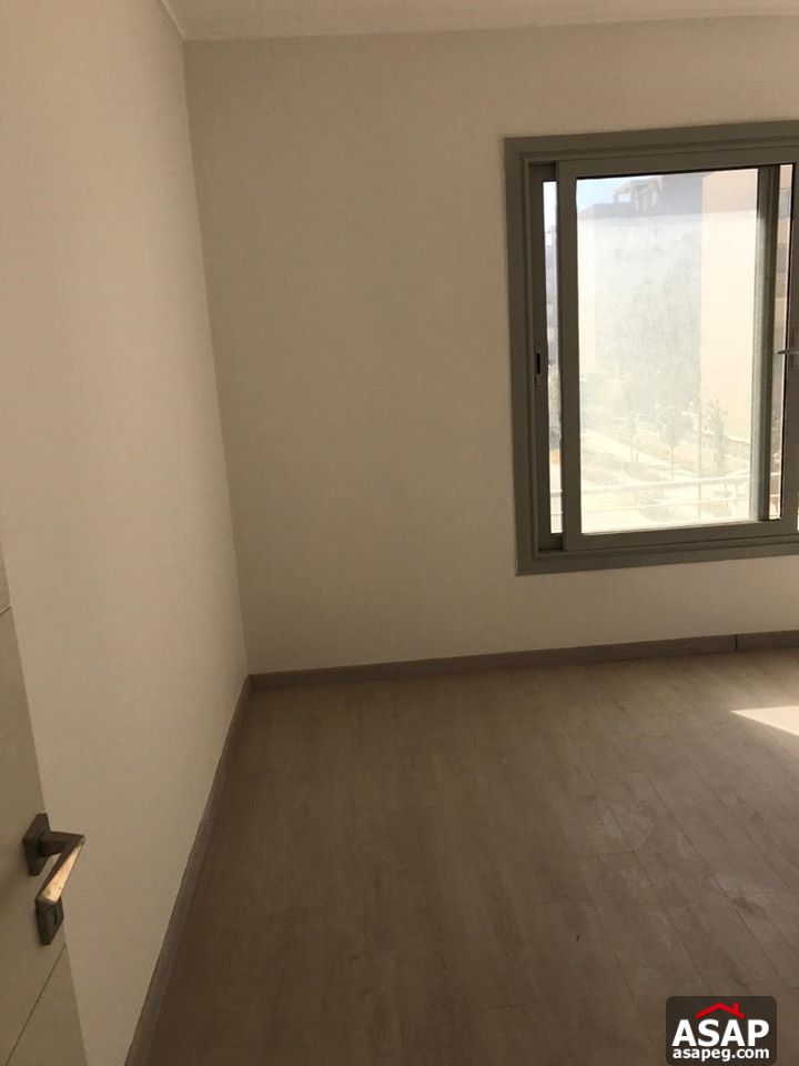 Studio for Rent in Village Gate Studio for Rent in Village Gate