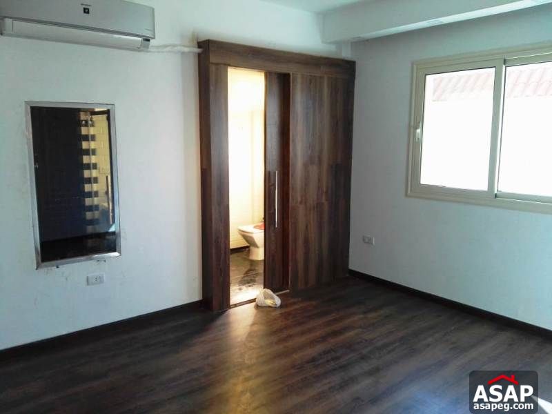 Apartment for Rent in West Golf Apartment for Rent in West Golf