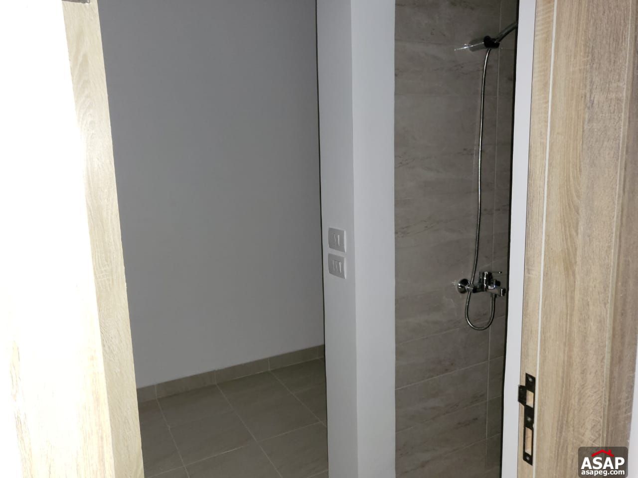 Apartment for Sale in Fifth Square Apartment for Sale in Fifth Square