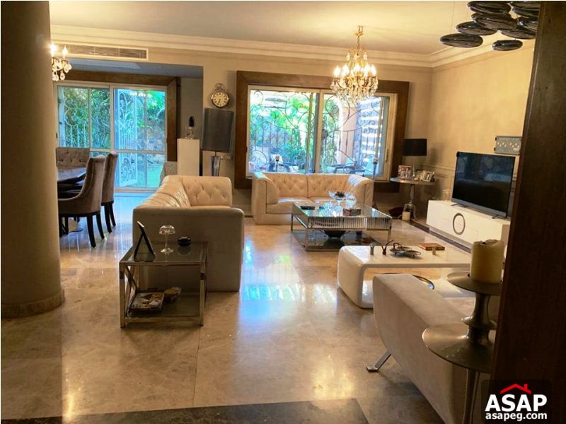 Town House with Pool for Rent in Bellagio Town House with Pool for Rent in Bellagio