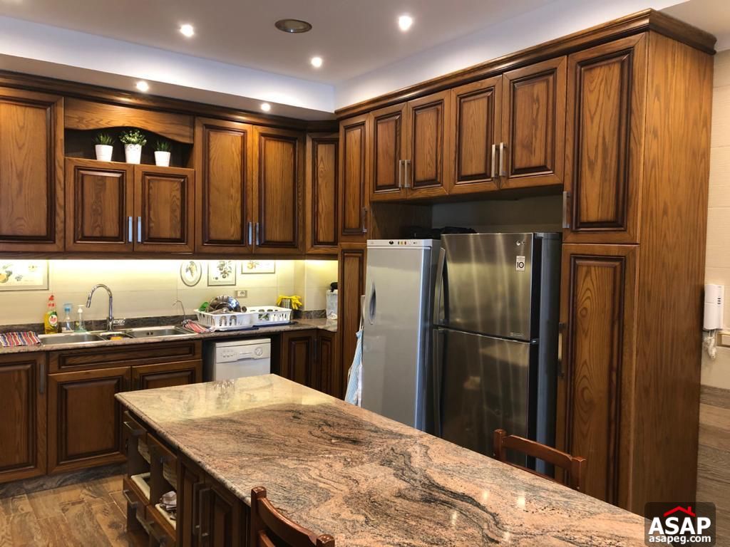 Villa with Swimming Pool for Sale in La Rose Villa with Swimming Pool for Sale in La Rose