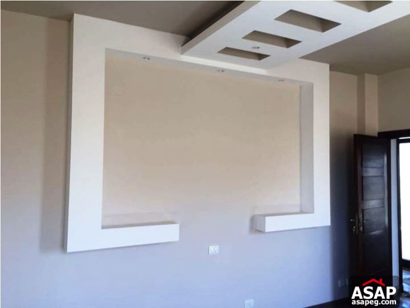 Ultra Modern Villa with Private Garden in New Cairo