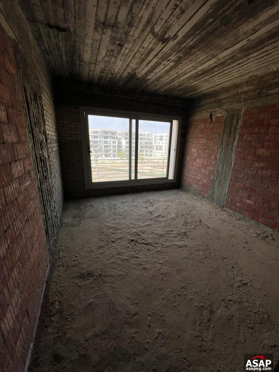 Apartment for Sale in Palm Hills New Cairo Apartment for Sale in Palm Hills New Cairo