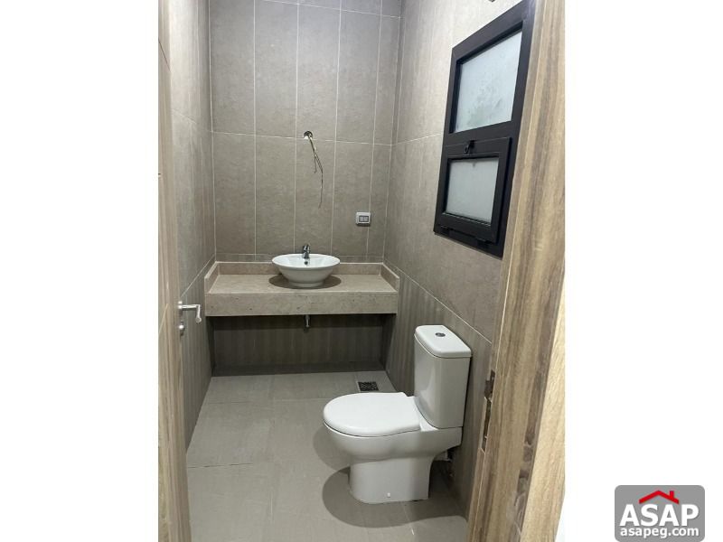 Ground Floor for Sale in Fifth Square Ground Floor for Sale in Fifth Square