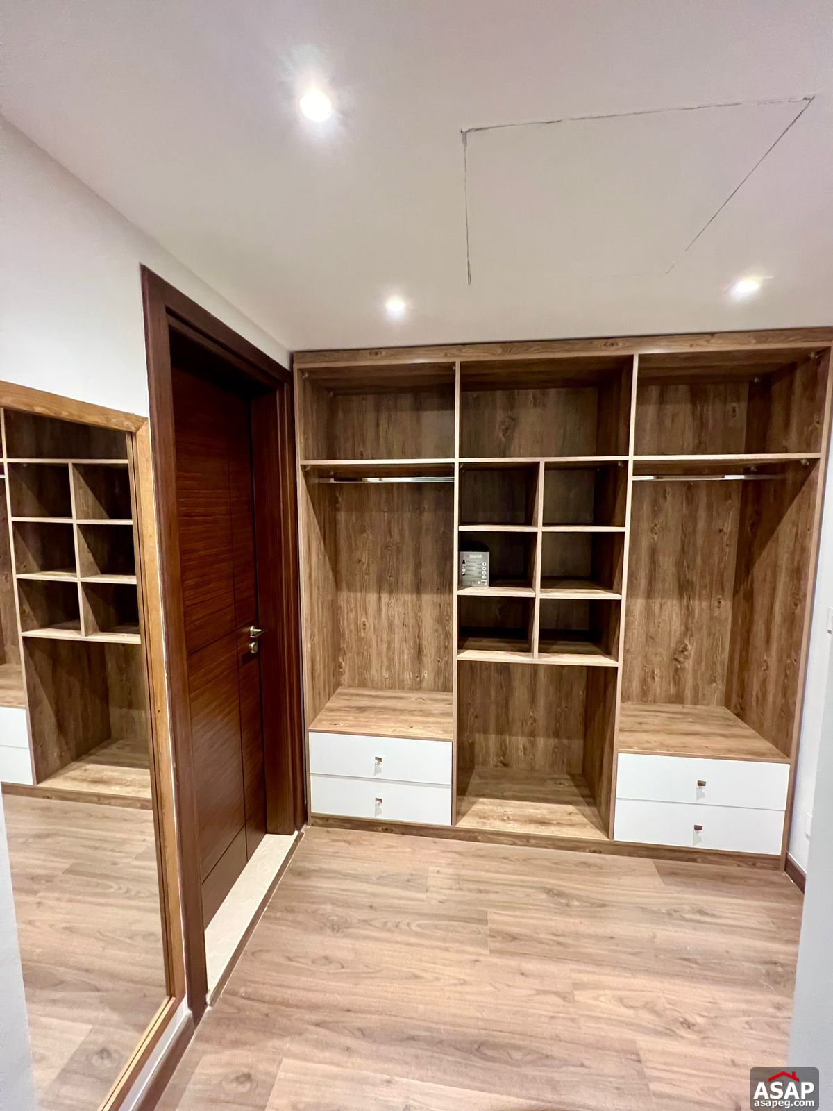 Furnished Apartment for Rent in CFC Furnished Apartment for Rent in CFC