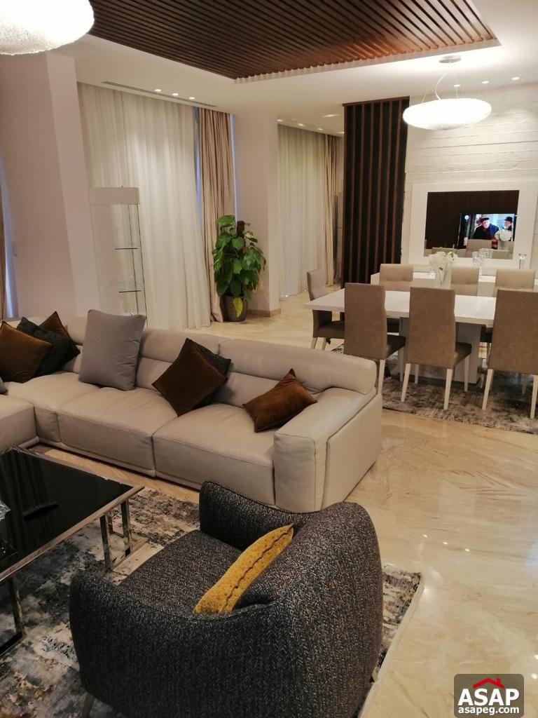 Apartment with Private Garden in the WaterWay for Rent