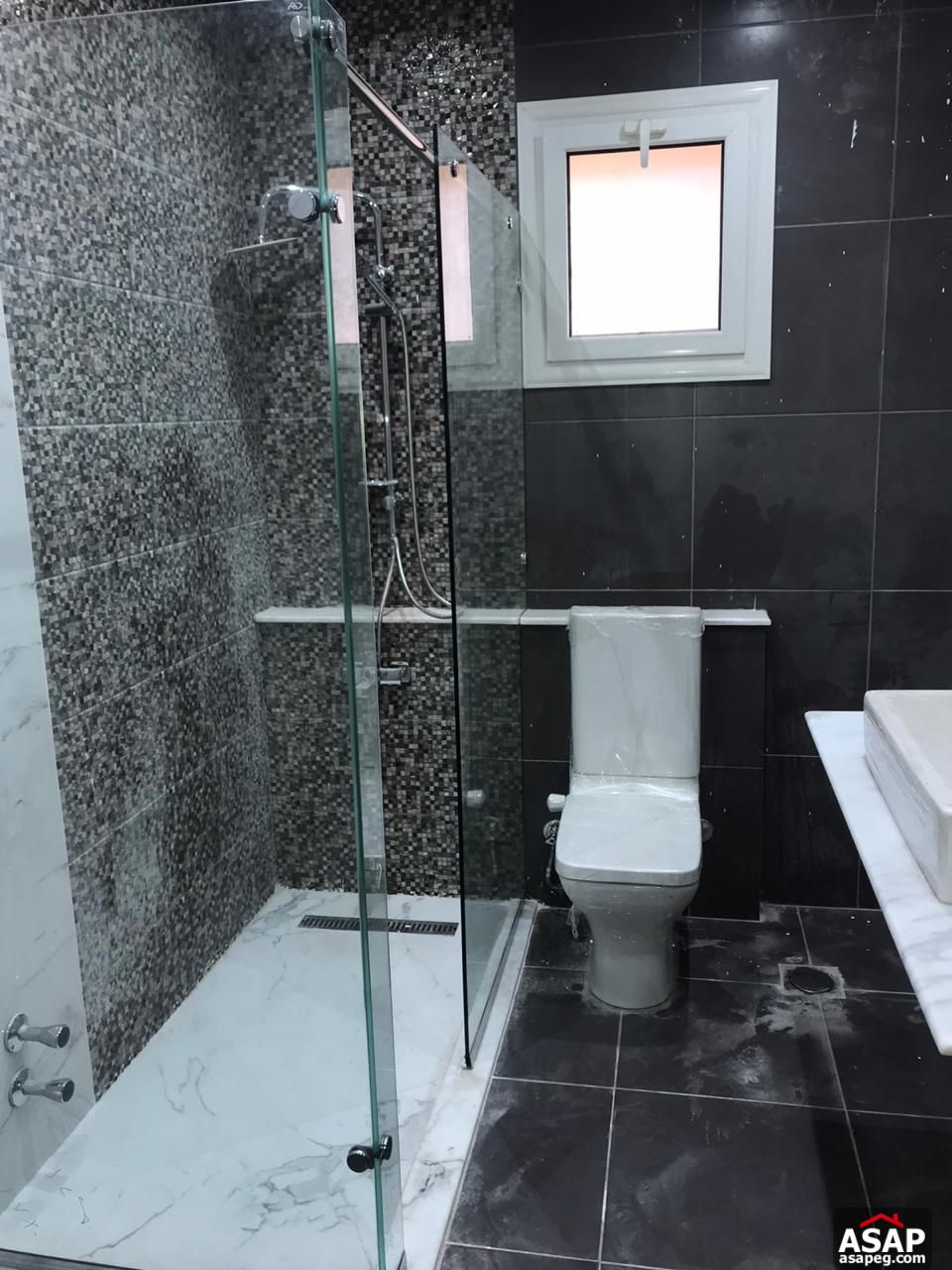 Twin House with Garden for Rent in Bellagio Compound Twin House with Garden for Rent in Bellagio Compound