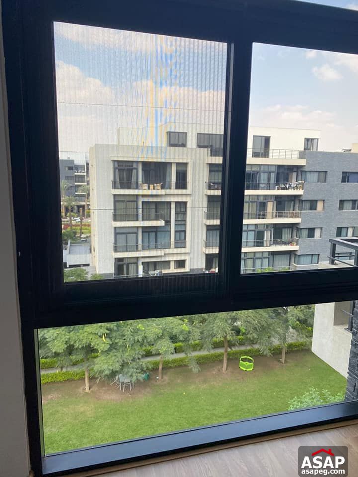 Nice Apartment with Garden View for Rent in the WaterWay Nice Apartment with Garden View for Rent in the WaterWay