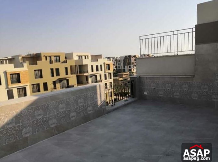 Triplex for Rent in New Cairo , Eastown Sodic Triplex for Rent in New Cairo , Eastown Sodic