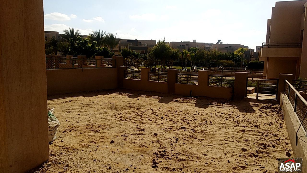 Town House for Sale in the Square Town House for Sale in the Square