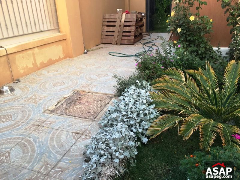 Villa with Big Garden for Rent in New Cairo