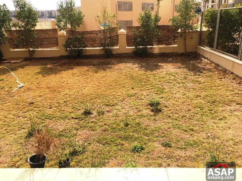 Apartment with Garden in Village Gate Apartment with Garden in Village Gate