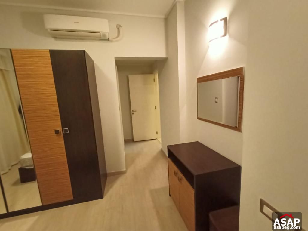 Apartment for Sale in Village Gate Palm Hills