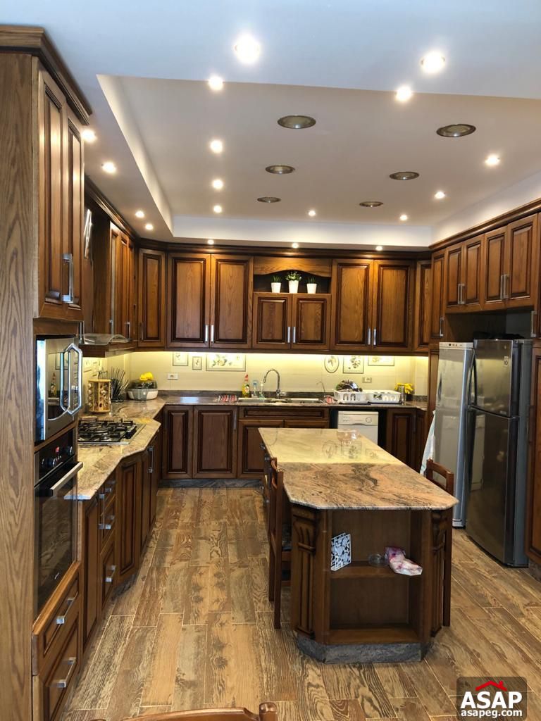 Villa with Swimming Pool for Sale in La Rose Villa with Swimming Pool for Sale in La Rose