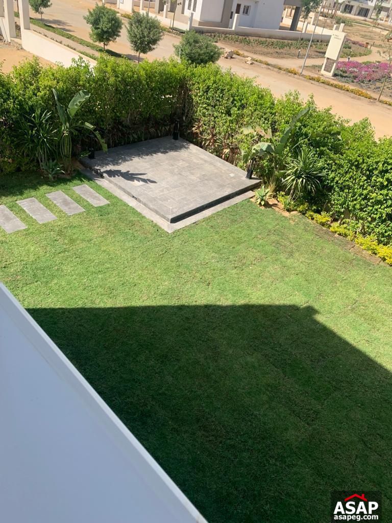 Twin House for Sale in Hyde Park Twin House for Sale in Hyde Park