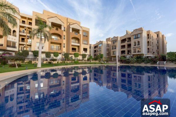 Flat for sale in Highland Park Better Home