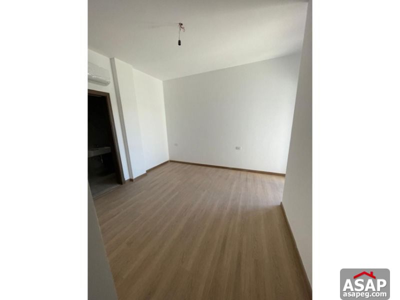 Penthouse for Sale in Fifth Square