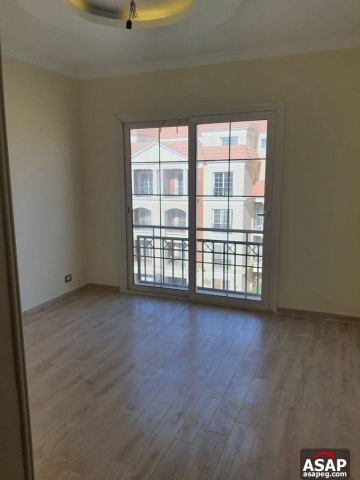 Apartment for Rent in Regent's Park Compound