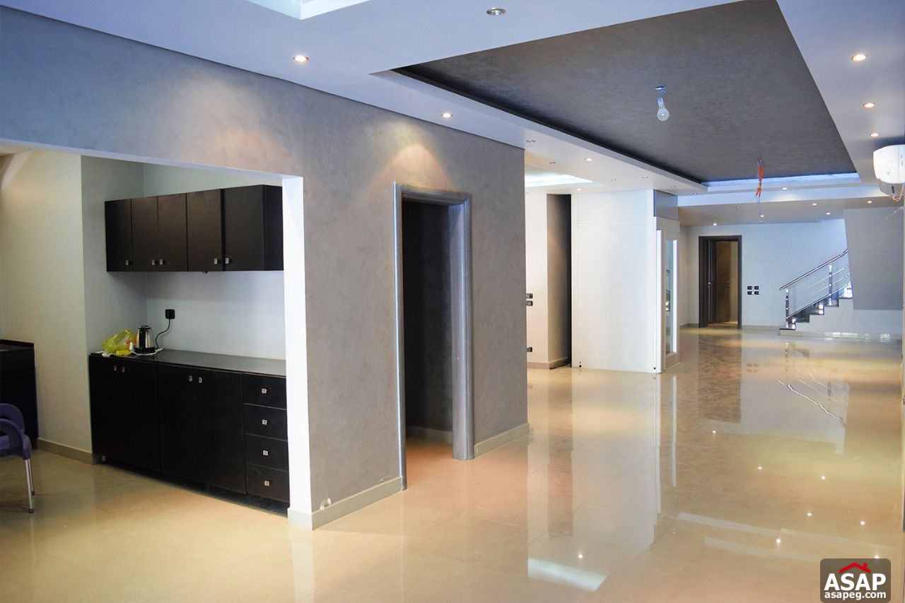 Stand Alone Villa with Swimming pool in Cairo Festival City