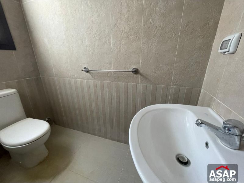 Penthouse for Sale in Fifth Square