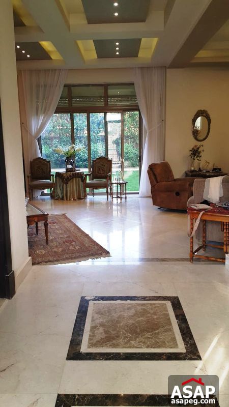 Villa with Garden for Rent in Allegria Villa with Garden for Rent in Allegria