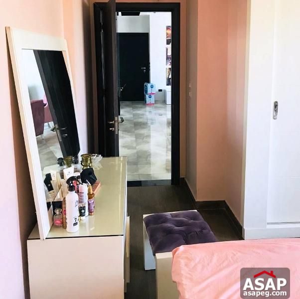 Furnished Flat for Rent in Village Gate Furnished Flat for Rent in Village Gate