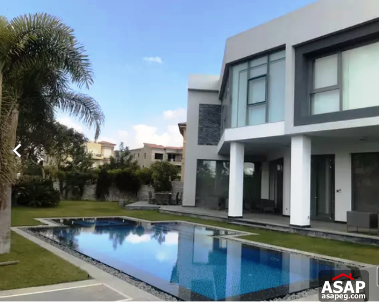 Villa with Swimming Pool for Sale in Lake View Villa with Swimming Pool for Sale in Lake View