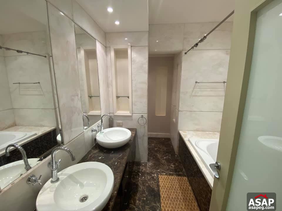 Furnished Flat with Nile View in Zamalek