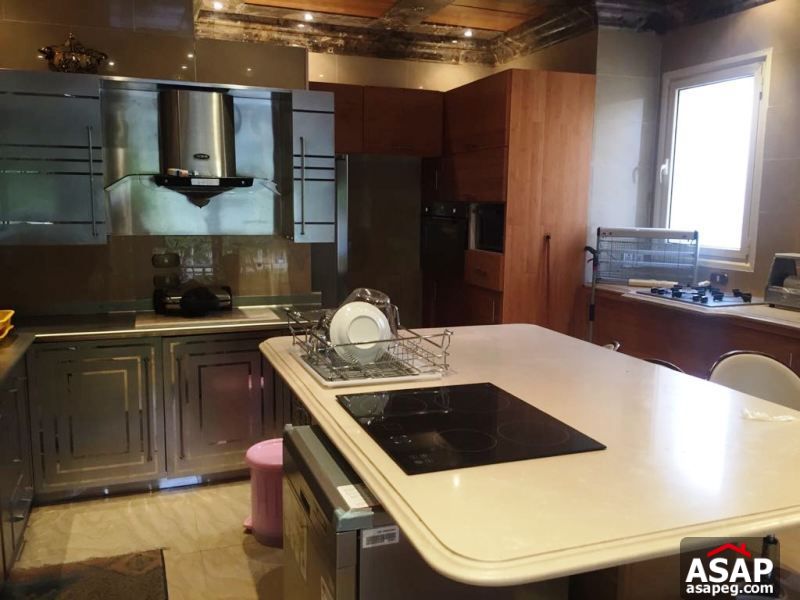 Stand Alone with Pool for Rent in the Villa Stand Alone with Pool for Rent in the Villa