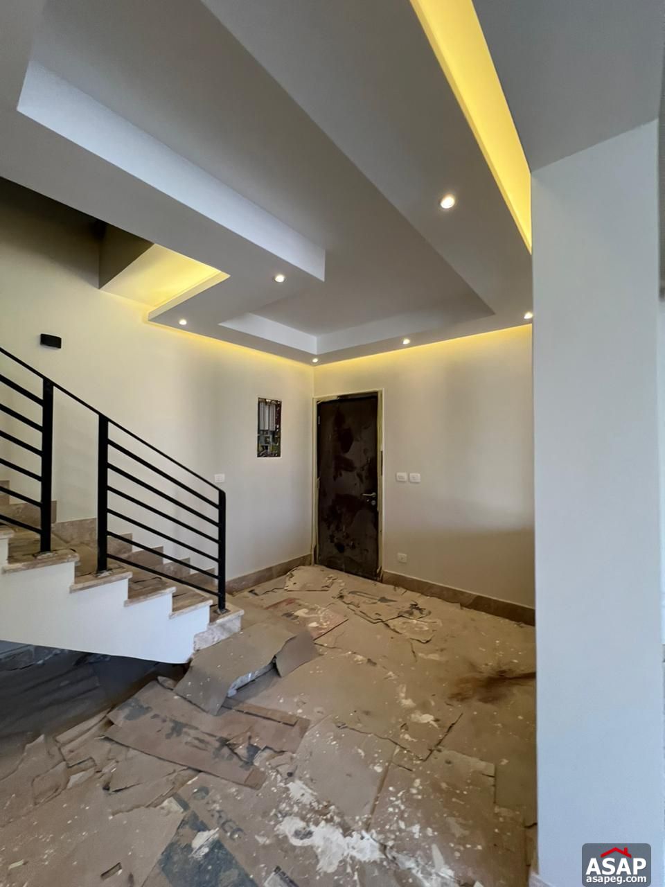 Semi Furnished Duplex with Garden for Rent in Eastown Semi Furnished Duplex with Garden for Rent in Eastown