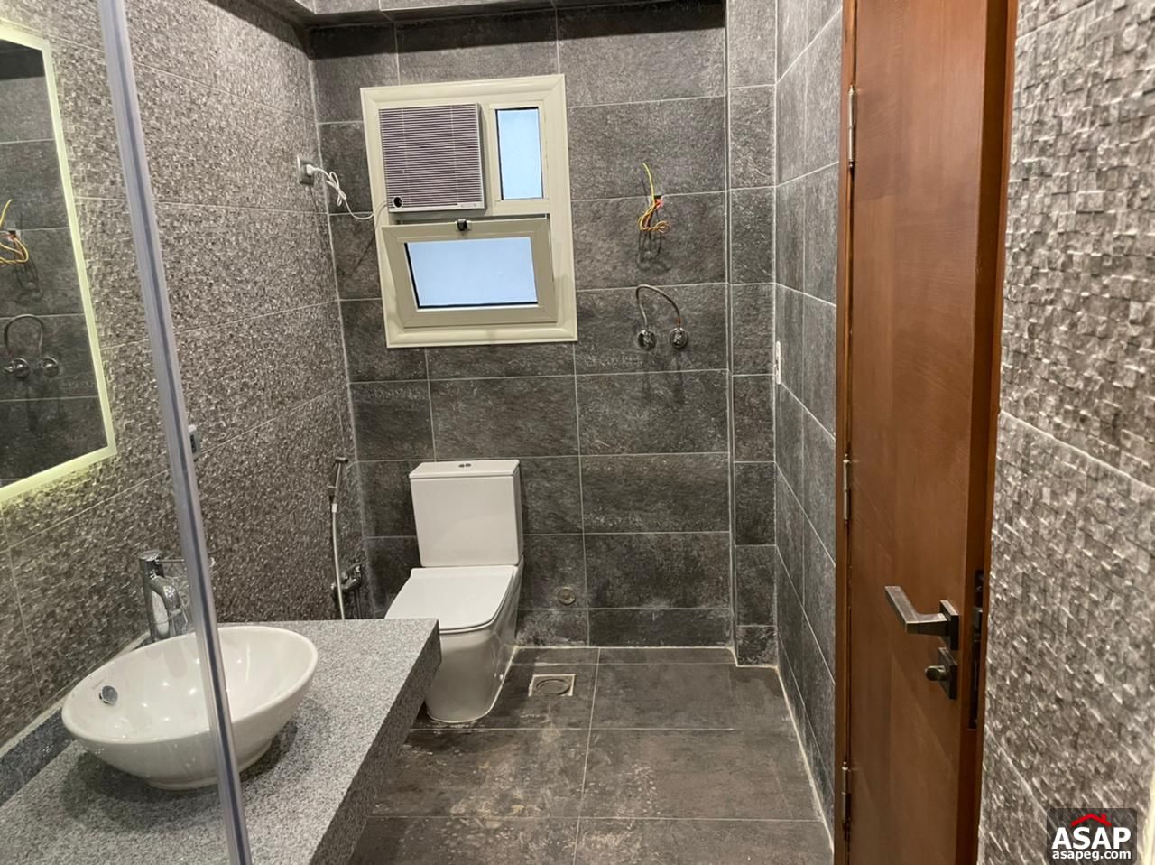 Finished Duplex for Sale in West Golf Finished Duplex for Sale in West Golf