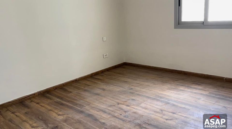 Duplex with Roof for Rent in CFC