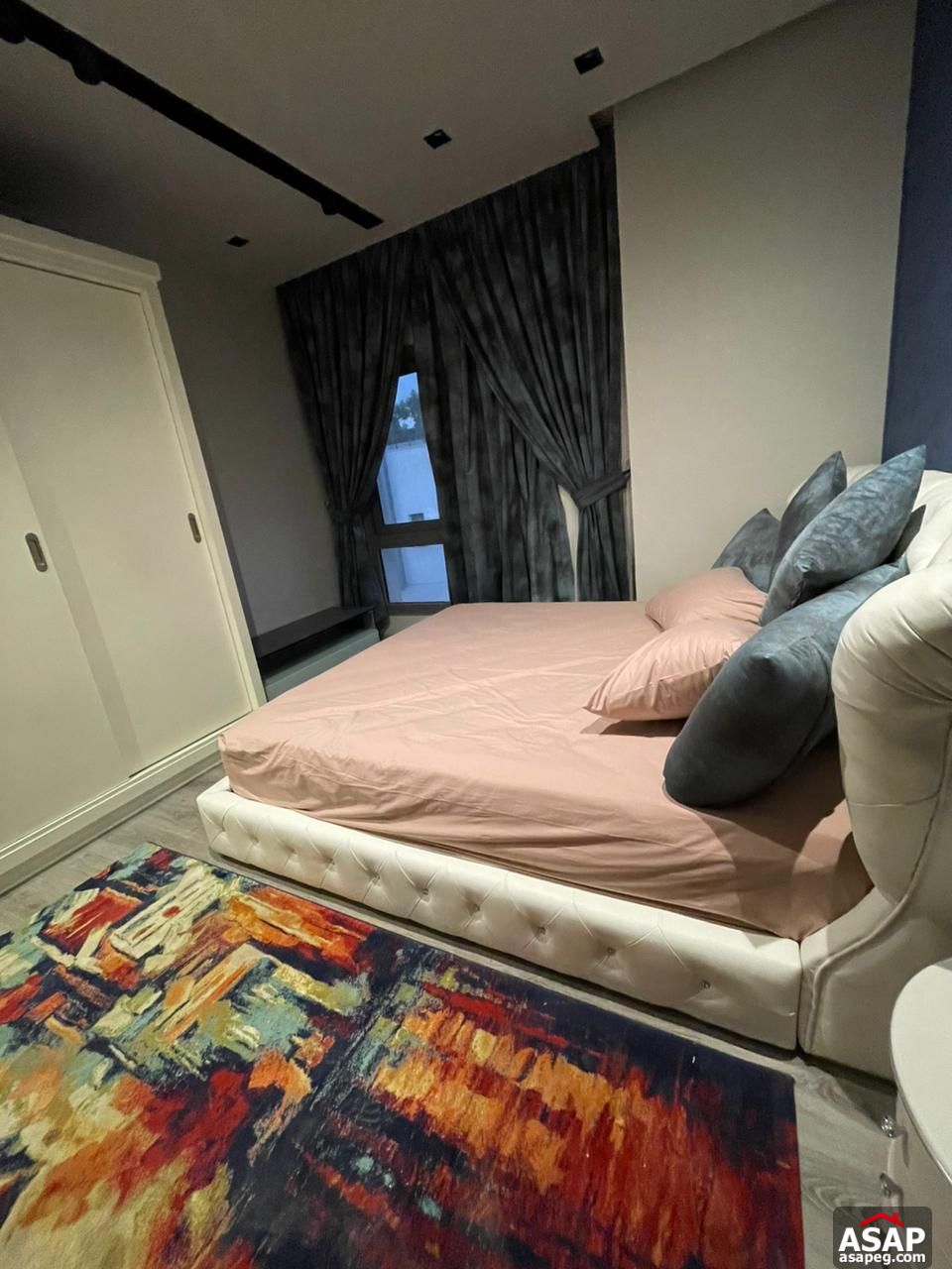 Furnished Apartment for Rent in Eastown Furnished Apartment for Rent in Eastown